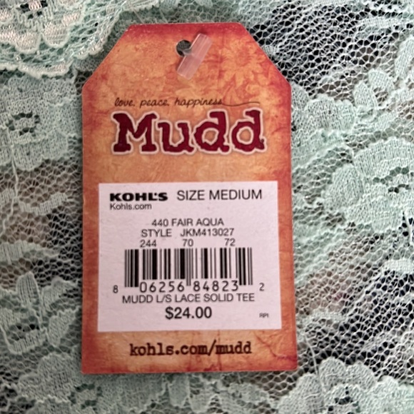 🆕Mudd, lace top, Size M - Picture 7 of 7